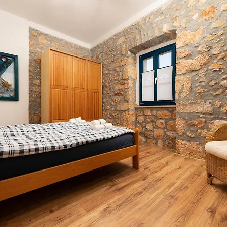 O'lucky * Polje (Krk)