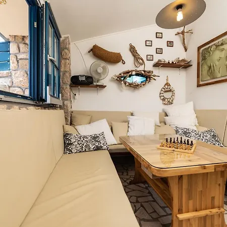 Villa O'lucky